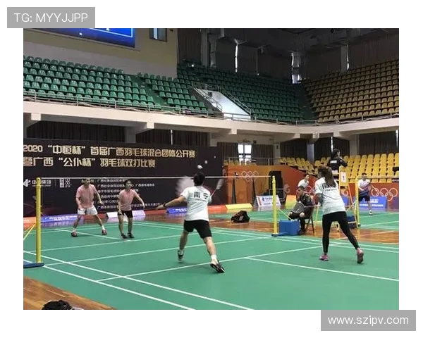 上海羽毛球队比赛经验引发热议球迷与专家观点大碰撞