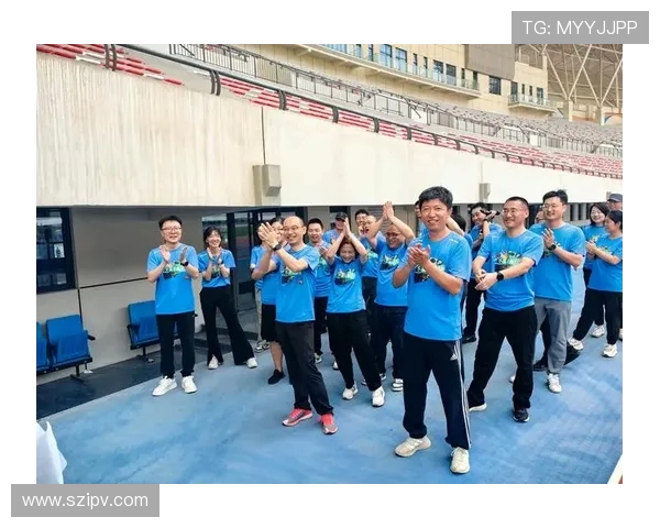 青春竞技燃梦想奋勇拼搏展风采激情赛场谱写荣耀篇章